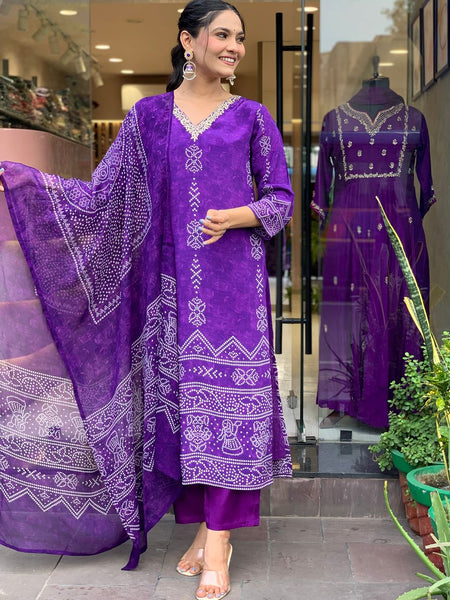 Women’s French Crepe Printed Kurta Set with Gadhwal Bottom & Chinon Dupatta
