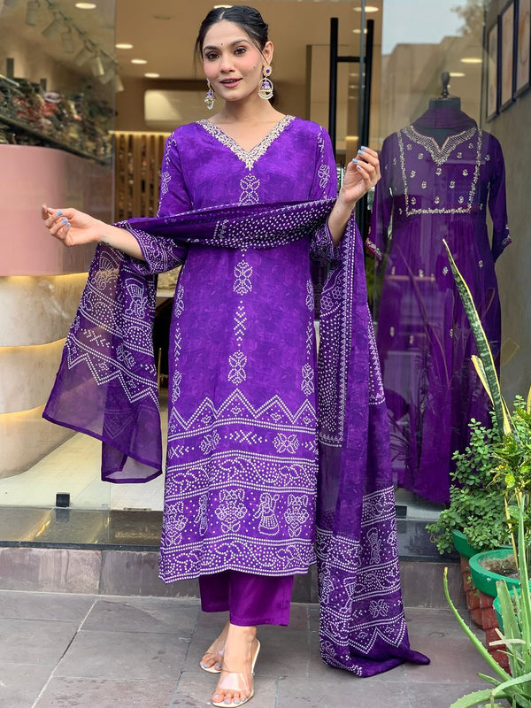 Women’s French Crepe Printed Kurta Set with Gadhwal Bottom & Chinon Dupatta