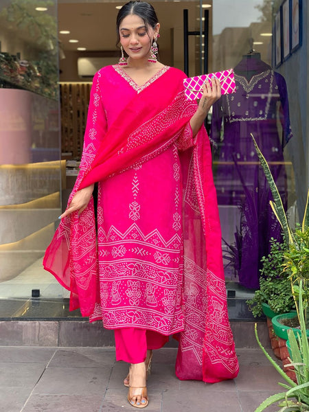 Women’s French Crepe Printed Kurta Set with Gadhwal Bottom & Chinon Dupatta