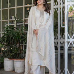 Women’s Viscose Chanderi Embroidered Kurta Set with Jacquard Dupatta