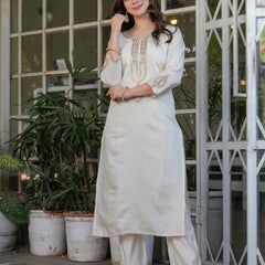 Women’s Viscose Chanderi Embroidered Kurta Set with Jacquard Dupatta