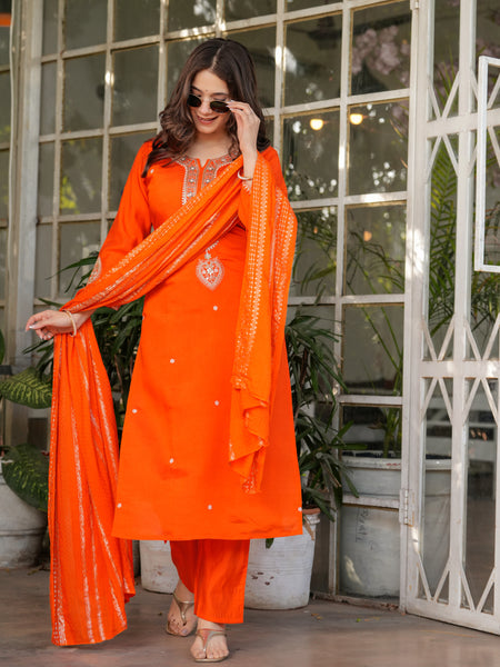 Women’s Viscose Chanderi Embroidered Kurta Set with Jacquard Dupatta