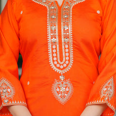 Women’s Viscose Chanderi Embroidered Kurta Set with Jacquard Dupatta