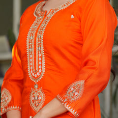Women’s Viscose Chanderi Embroidered Kurta Set with Jacquard Dupatta