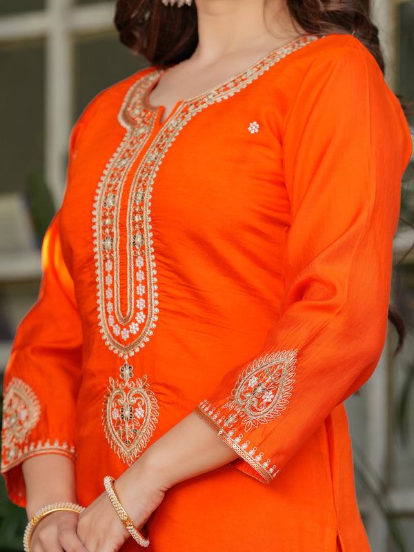 Women’s Viscose Chanderi Embroidered Kurta Set with Jacquard Dupatta
