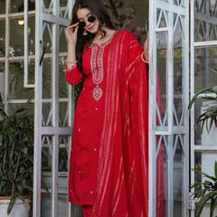 Women’s Viscose Chanderi Embroidered Kurta Set with Jacquard Dupatta