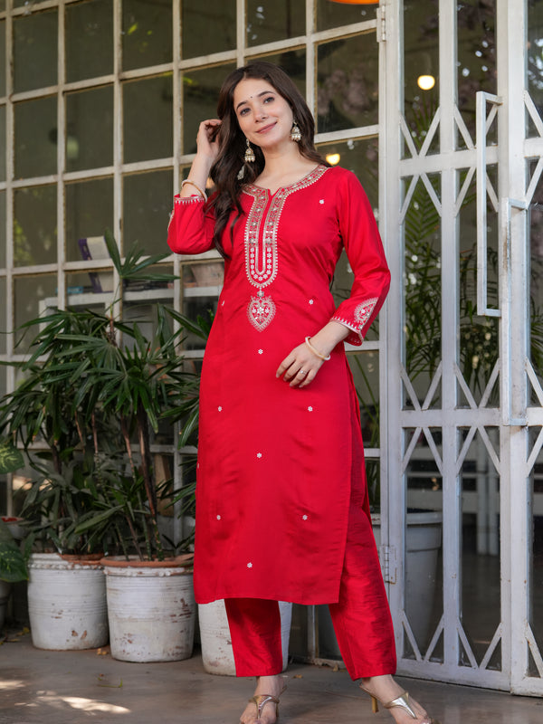 Women’s Viscose Chanderi Embroidered Kurta Set with Jacquard Dupatta