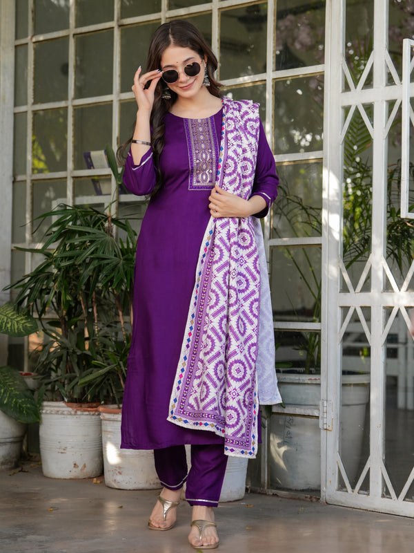 Women’s Rayon Embroidered Kurta Set with Muslin Dupatta