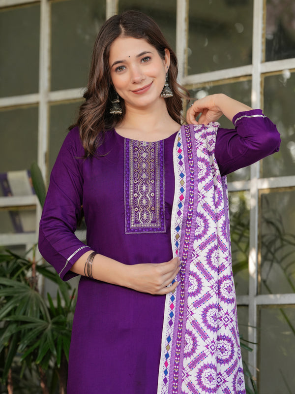 Women’s Rayon Embroidered Kurta Set with Muslin Dupatta