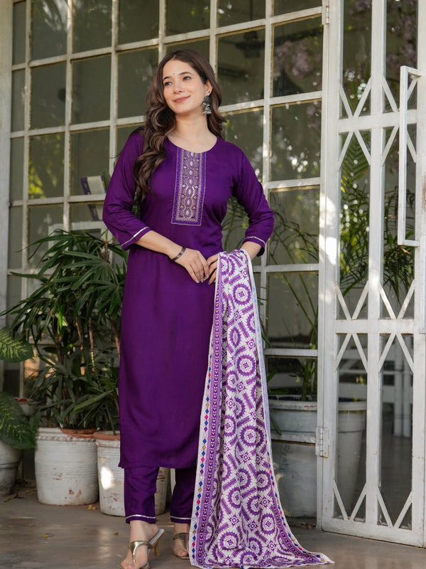 Women’s Rayon Embroidered Kurta Set with Muslin Dupatta