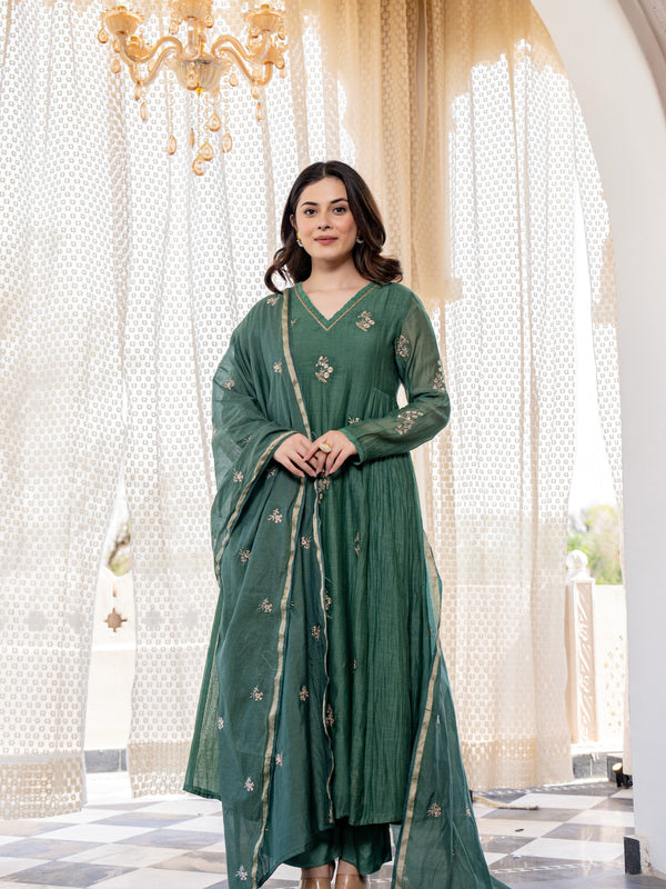 Women’s Chanderi Silk Embroidered Kurta With Silk Bottom & Embroidered Chanderi Dupatta Set