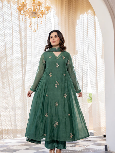 Women’s Chanderi Silk Embroidered Kurta With Silk Bottom & Embroidered Chanderi Dupatta Set