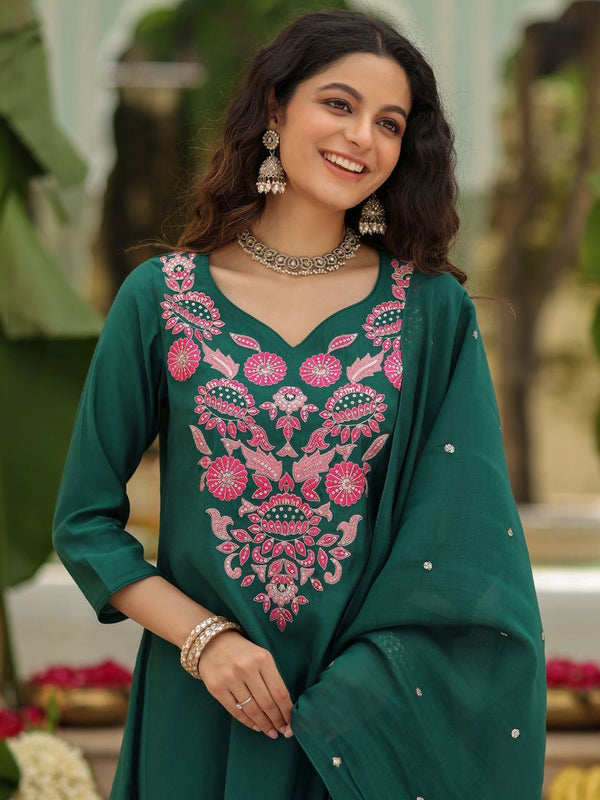 Women's Viscose Rayon Embroidered Kurta Pant & Chanderi Gadhwal Dupatta Set