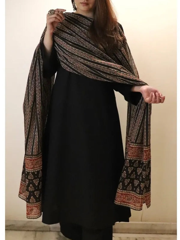 Women's Viscose Chanderi Printed Kurta Pant & Chanderi Cotton Dupatta Set