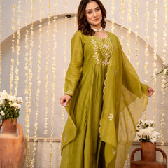Women's Chanderi Silk Embroidered Kurta with Pant & Dupatta Set