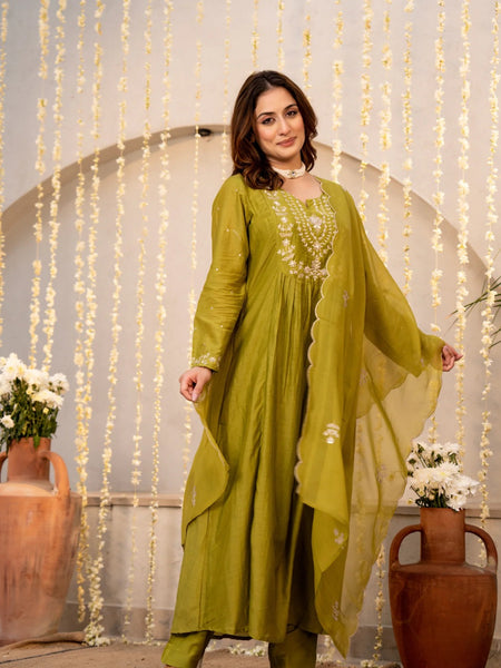 Women's Chanderi Silk Embroidered Kurta with Pant & Dupatta Set