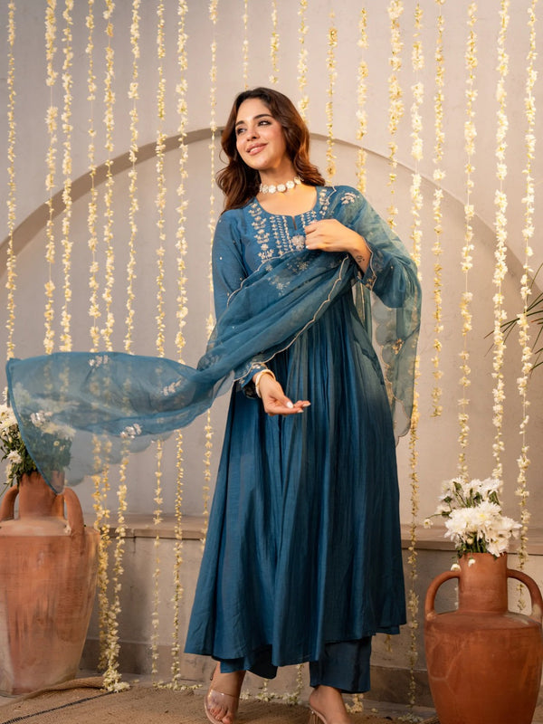 Women's Chanderi Silk Embroidered Kurta with Pant & Dupatta Set