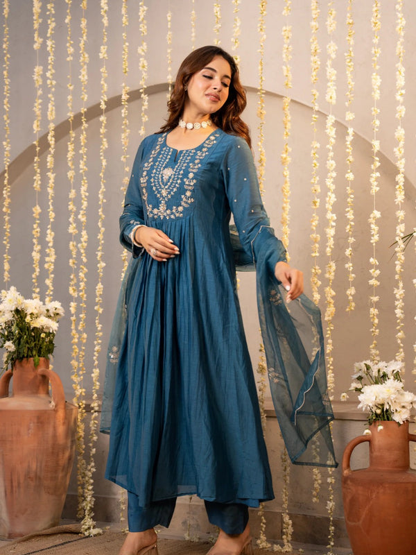 Women's Chanderi Silk Embroidered Kurta with Pant & Dupatta Set