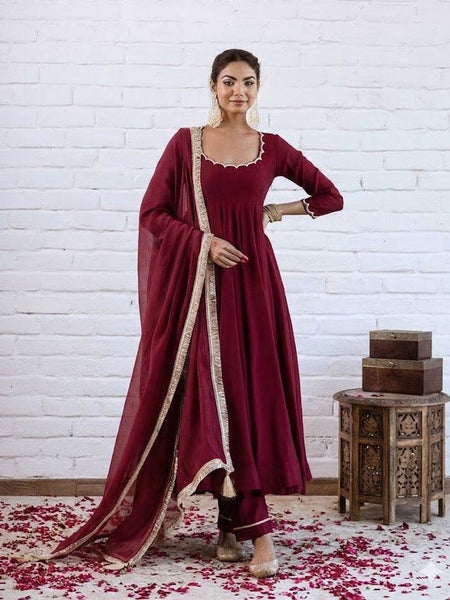 Women's Chanderi Silk Kurta Pant & Silk Blend Dupatta Set