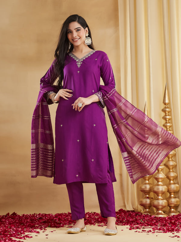 Women's Embroidered Viscose Rayon Kurta With Pant & Chanderi Jacquard Dupatta Set