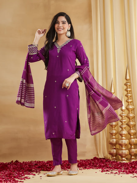 Women's Embroidered Viscose Rayon Kurta With Pant & Chanderi Jacquard Dupatta Set
