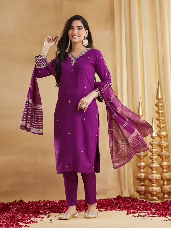 Women's Embroidered Viscose Rayon Kurta With Pant & Chanderi Jacquard Dupatta Set