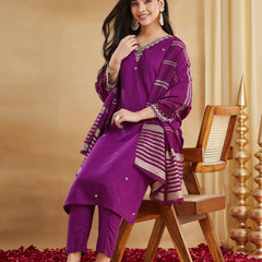 Women's Embroidered Viscose Rayon Kurta With Pant & Chanderi Jacquard Dupatta Set