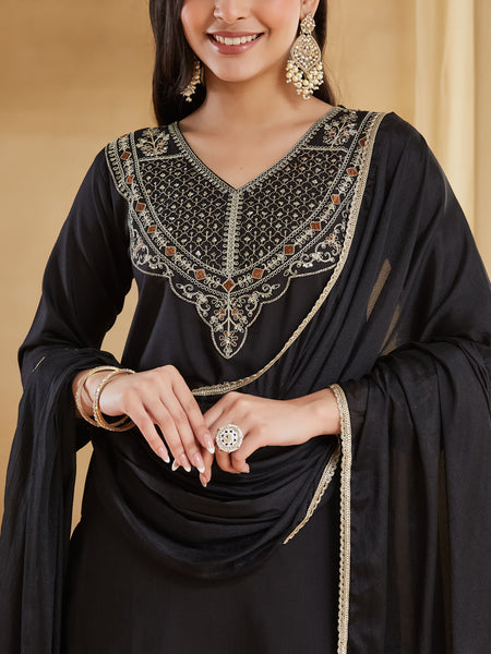 Women's Embroidered Rayon Slub Kurta With Pant & Chinon Dupatta Set