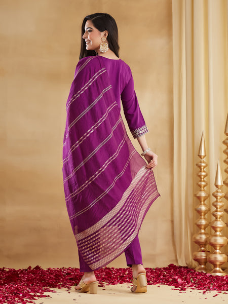 Women's Embroidered Viscose Rayon Kurta With Pant & Chanderi Jacquard Dupatta Set