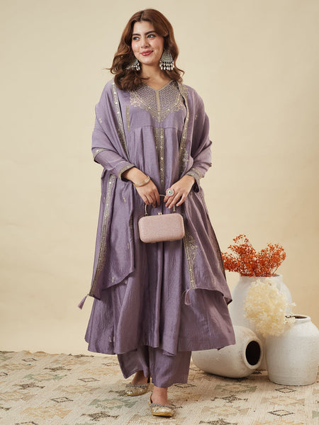 Women's Embroidered Vichitra Silk Kurta With Pant & Fandy Silk Dupatta Set