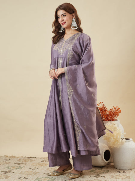 Women's Embroidered Vichitra Silk Kurta With Pant & Fandy Silk Dupatta Set