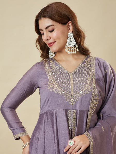 Women's Embroidered Vichitra Silk Kurta With Pant & Fandy Silk Dupatta Set