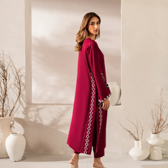 Women's Chanderi Silk Embroidered Kurta Pant Set With Chinnon Dupatta