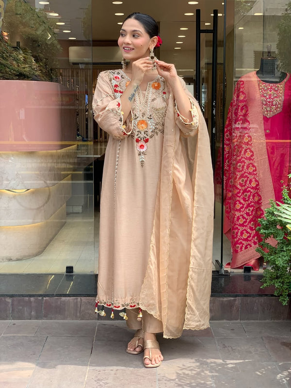 Women's P.V. Chanderi Embroidered Kurta Pant & Dupatta Set