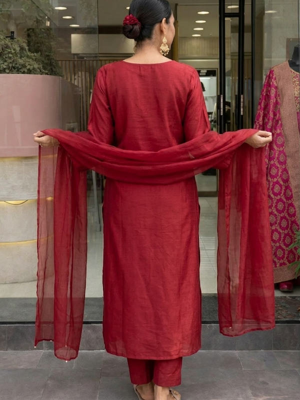 Women's P.V. Chanderi Embroidered Kurta Pant & Dupatta Set