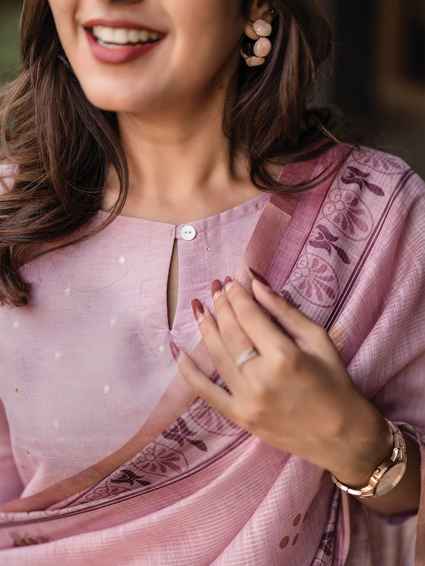 Women’s Jacquard Butti Kurti With Printed Cotton Chex Dupatta Set