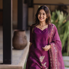 Women’s Printed Straight Kurti with Dupatta