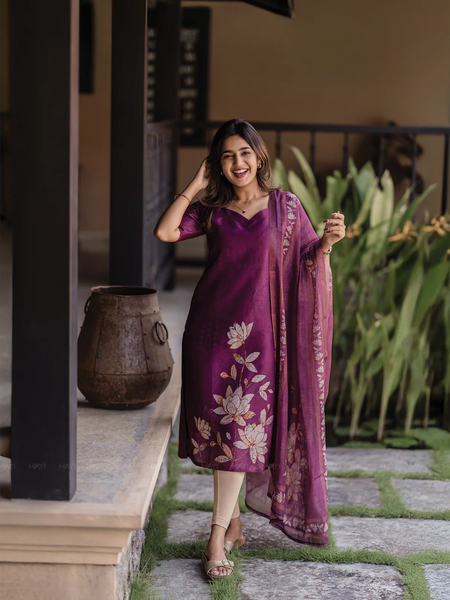 Women’s Printed Straight Kurti with Dupatta