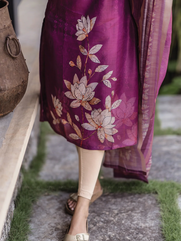 Women’s Printed Straight Kurti with Dupatta