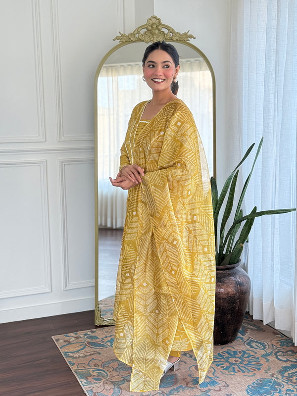 Women's Rayon Printed A-Line Kurta with Rayon Pant & Taby Printed Dupatta Set