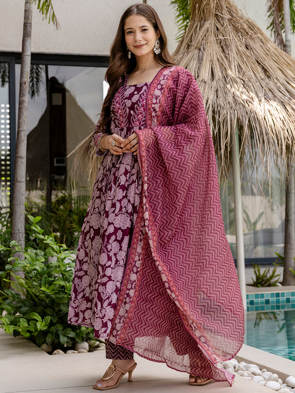 Women's Rayon Printed Flared Kurta Pant & Linen Dupatta Set