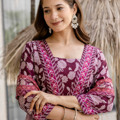 Women's Rayon Printed Flared Kurta Pant & Linen Dupatta Set