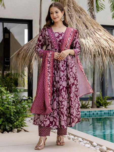 Women's Rayon Printed Flared Kurta Pant & Linen Dupatta Set