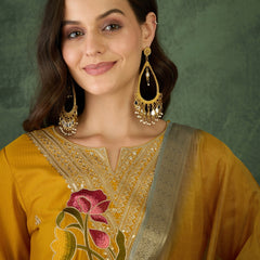 Women's Rayon Embroidered Straight Kurta Pant & Organza Dupatta Set