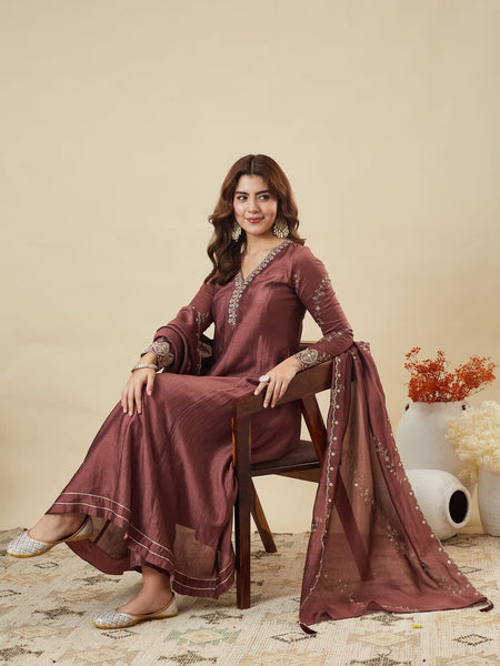 Women's Silk Straight Kurta Pant Set With Matching Silk Dupatta