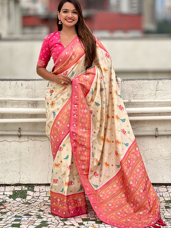 Woven Design Zari Patola Silk Saree With Blouse Piece
