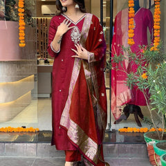 Pure Cotton Kurta Set With Zcard Dupatta