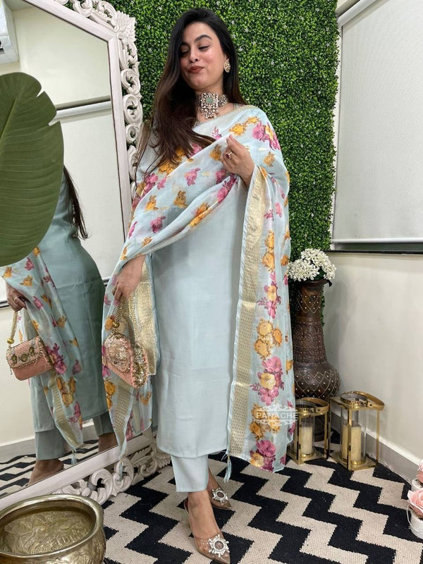 Women's Viscose Chanderi Embroidered Kurta Pant & Jacquard Butti Dupatta Set