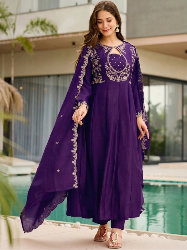 Women's Embroidered Vichitra Straight Kurta With Pant & Dupatta Set