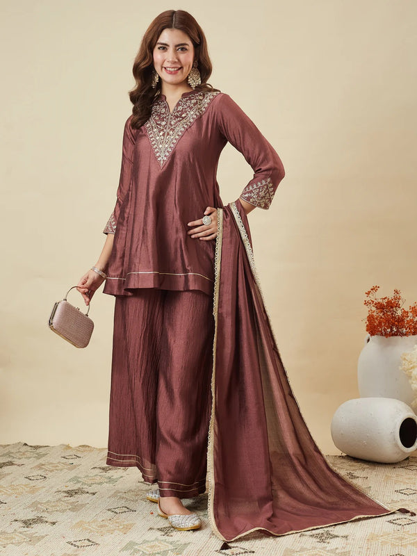 Women's Vichitra Silk Kurta Pant Set With Vichitra Silk Dupatta